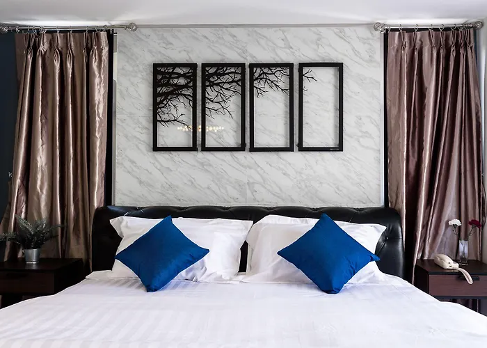 The Connex Asoke 3*
